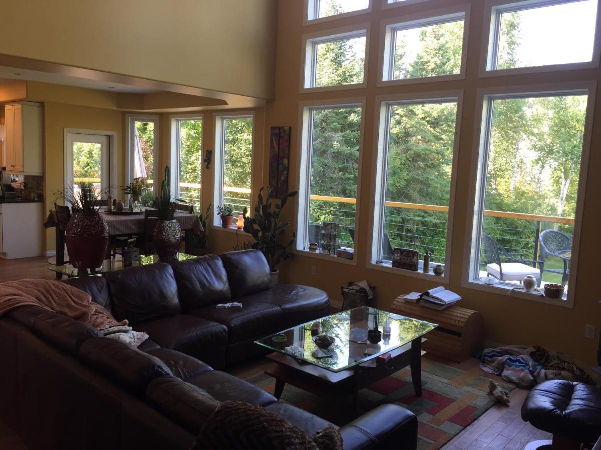 Pebble Springs Bnb Grand Beach Exteriér fotografie