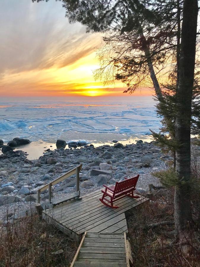 Pebble Springs Bnb Grand Beach Exteriér fotografie